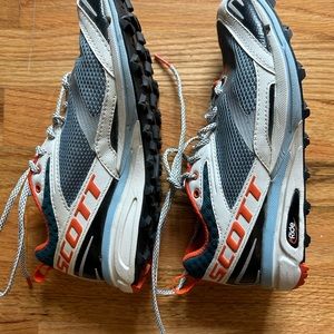 NWOT Scott Ride SZ 6, Biking/Athletic shoes, never worn